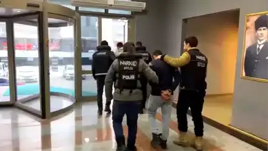 Bitlis-Batman'da Uyuşturucu Operasyonu: 2 Gözaltı
