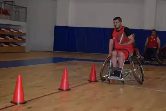 Kaza Sonrası Engelli Kalan Mühendis, Basketbola Sarıldı