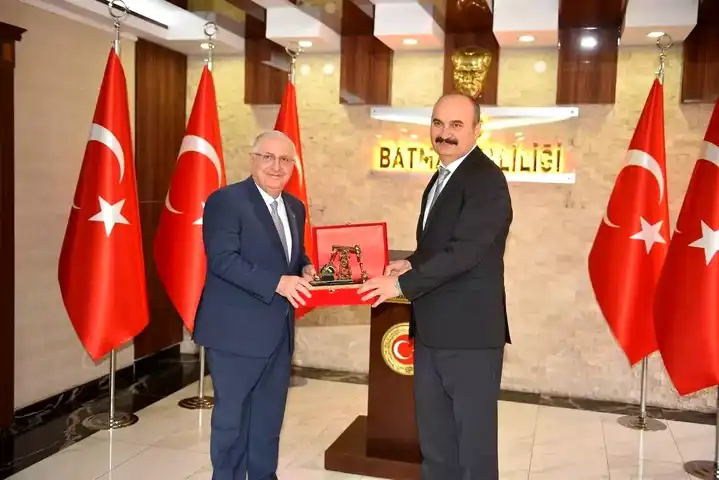 Bakan Güler, Batman'da Askeri Yetkililerle Görüştü
