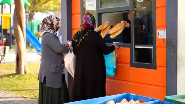 Batman'da 40 Bin Ekmek İhtiyaç Sahiplerine!