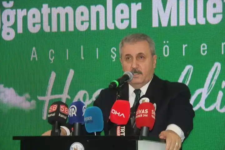 Destici: Kayyum Atamaları Doğru