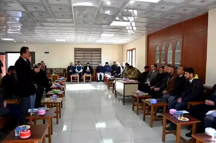 Sason Kaymakamı Yerinde Çözüm Arayışında