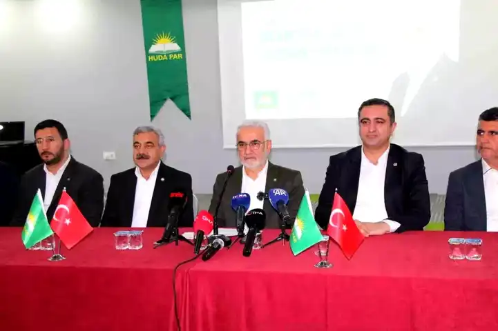 Yapıcıoğlu: Silahlar Toprağa Gömülmeli!